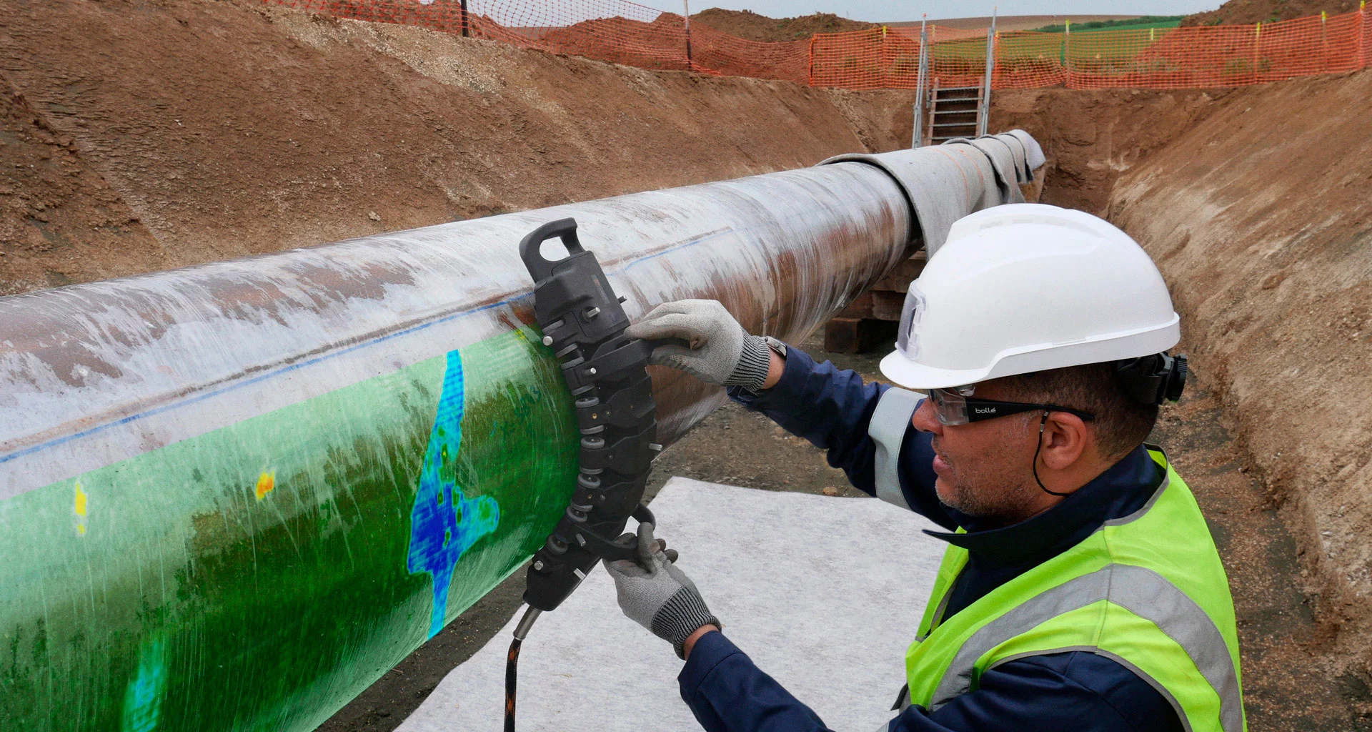 Rapid pipeline screening including stress corrosion cracking (SCC) and hard spots